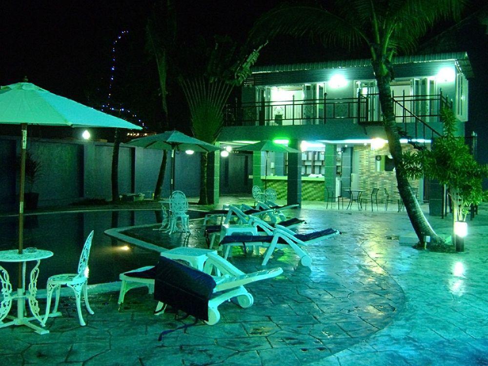 Peter Pan Resort Patong Exterior photo